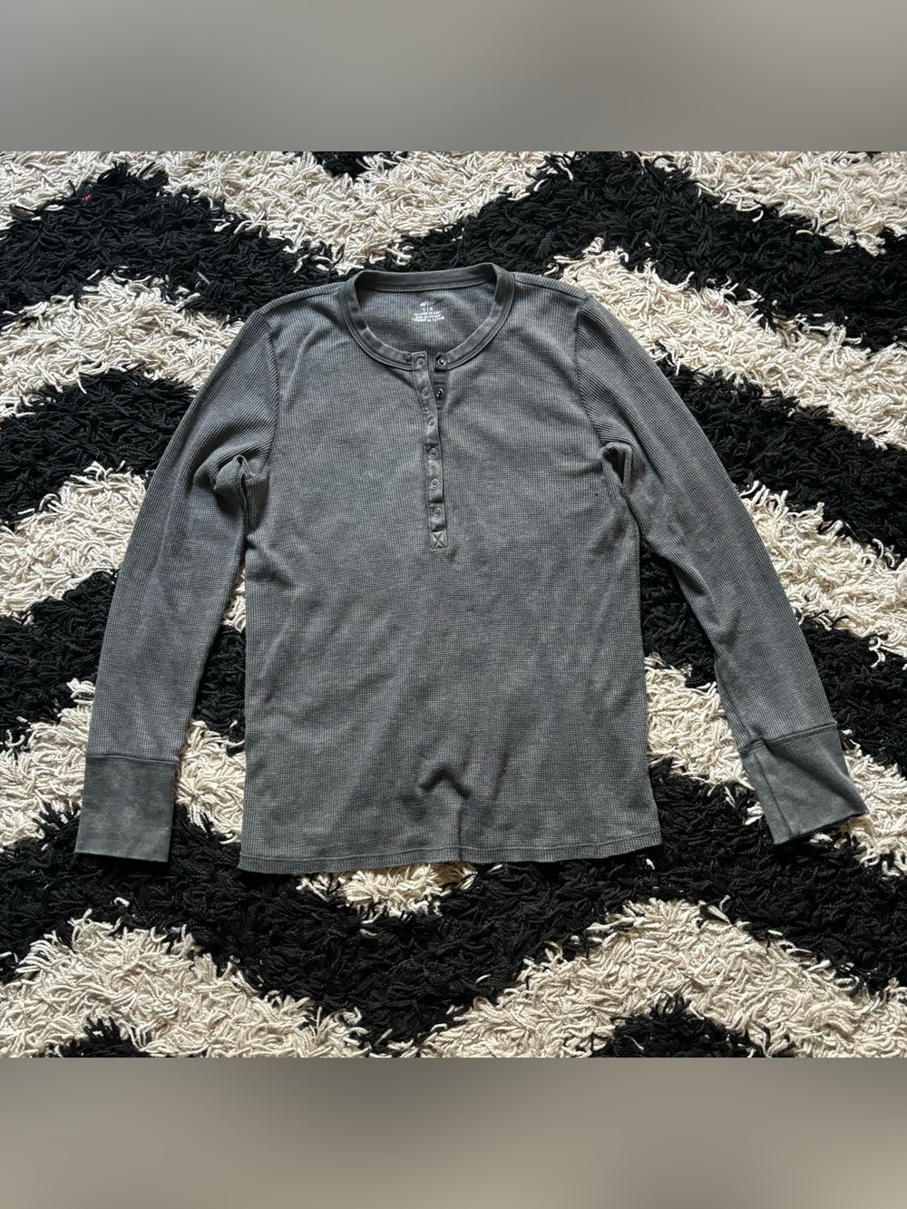 Aeropostale Aerie Grey Thermal Quarter Snap Buttoned Long Sleeve Shirt